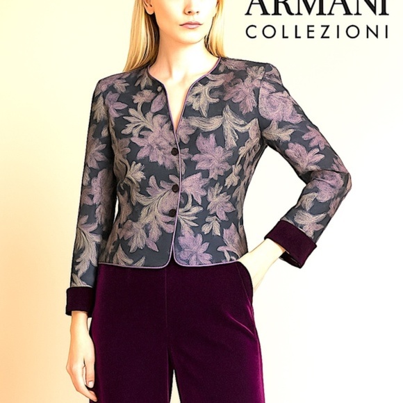 ๐๐ท๏ธ Armani Vintage Two-Piece Ensemble  size 8 - Picture 5 of 14